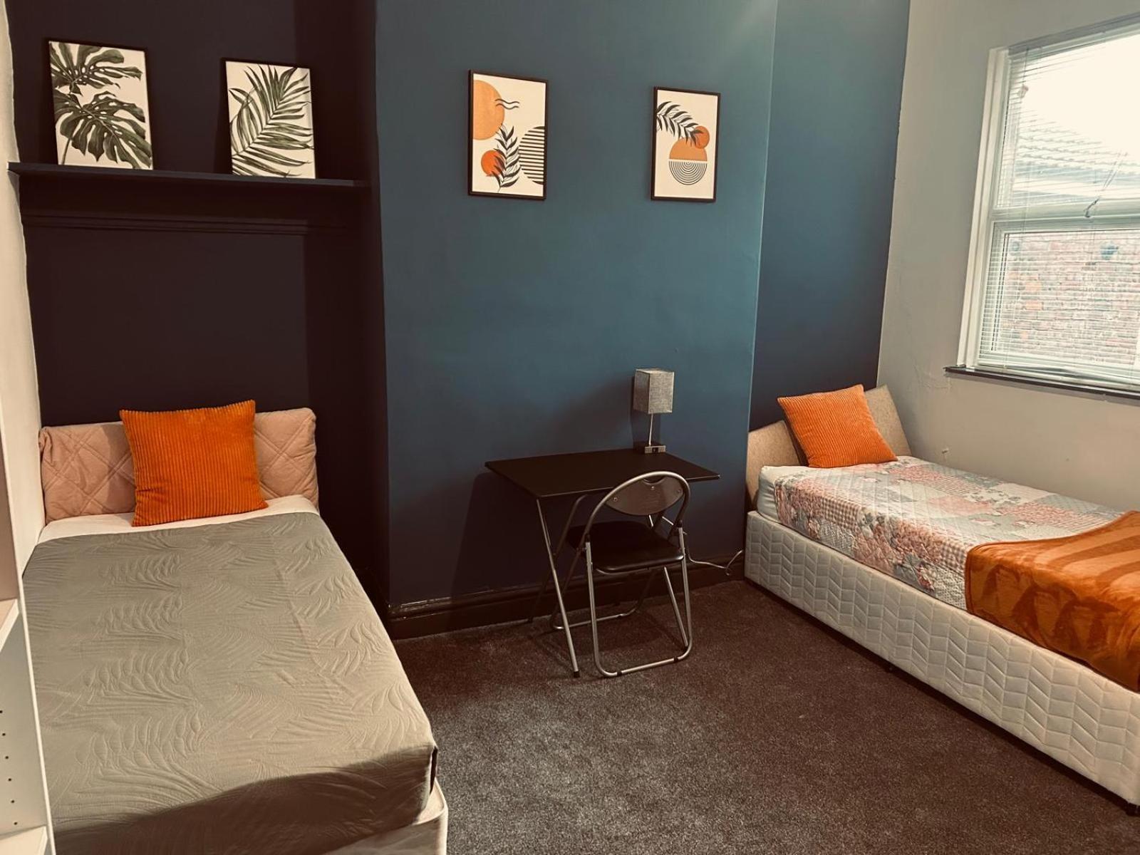 Cozy Large Sized 4 Bedroom Flat Liverpool Dış mekan fotoğraf